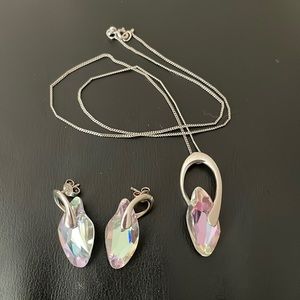 Earring and necklace set, 925 silver hardware with a glass bead